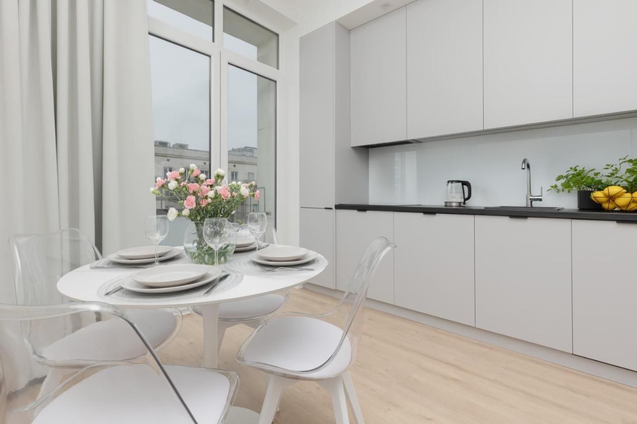 Spacious Apartment With Panoramic View Of Warsaw By Noclegi Renters Екстериор снимка