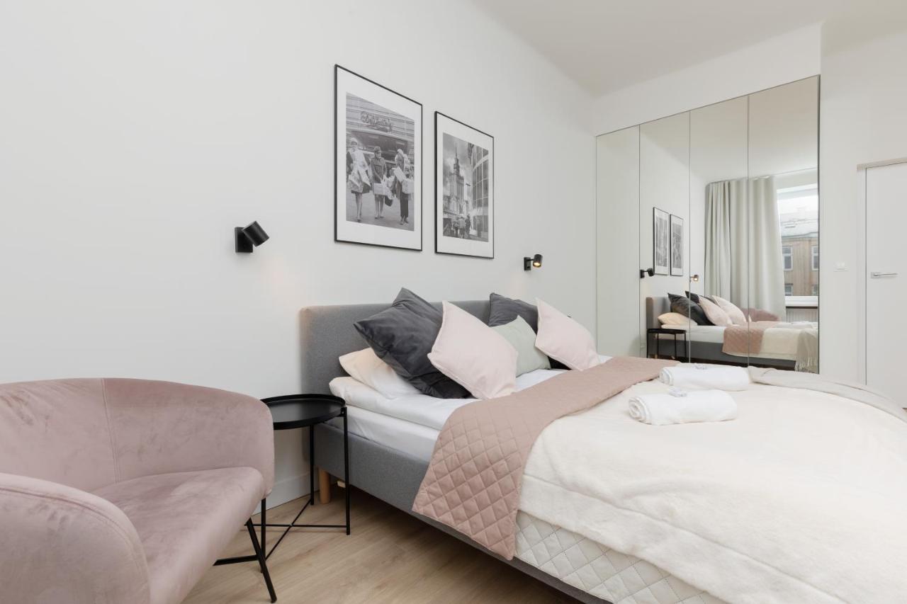 Spacious Apartment With Panoramic View Of Warsaw By Noclegi Renters Екстериор снимка